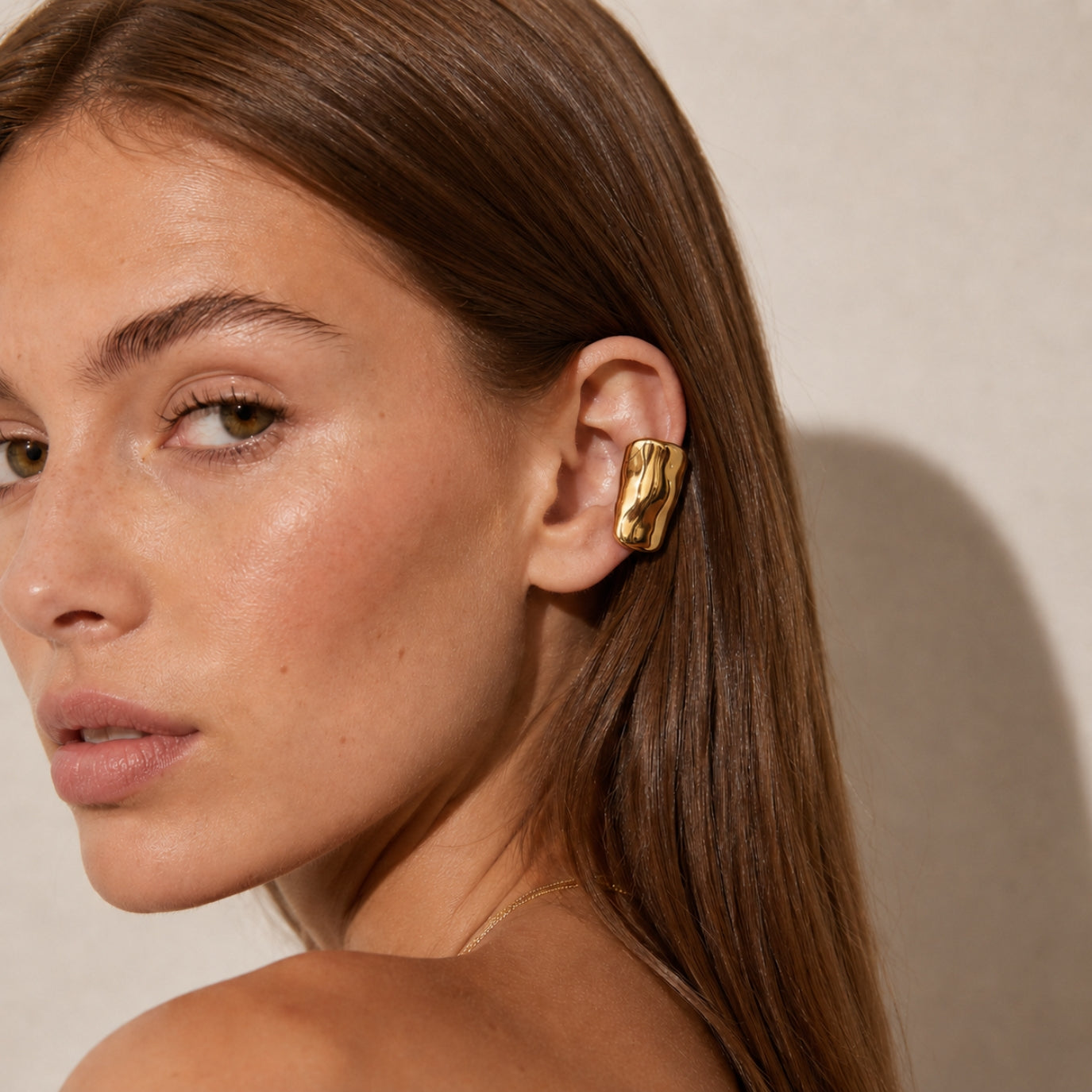 Onda Ear Cuff