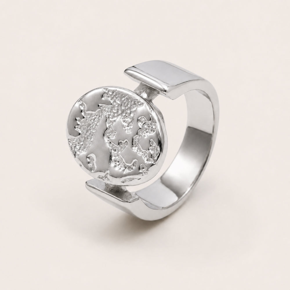 Avora Ring