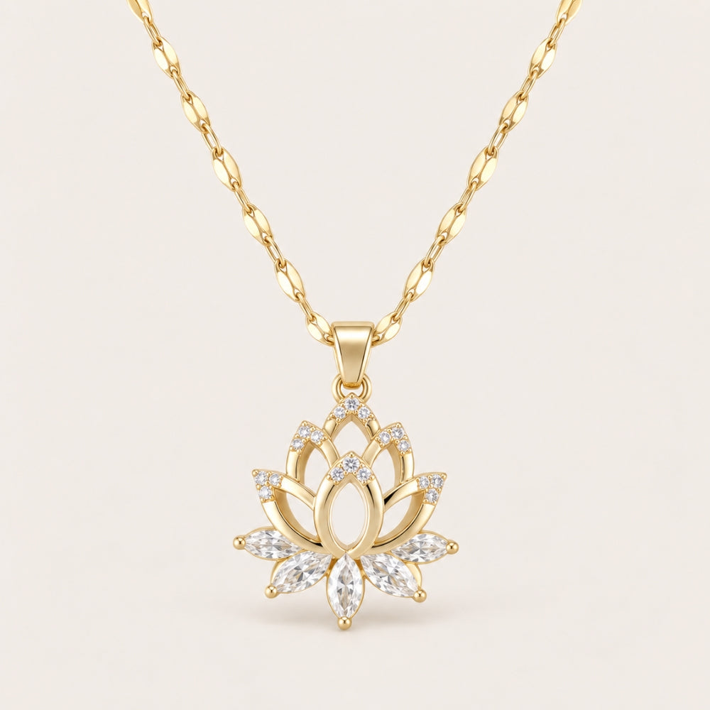 Aurevia Necklace