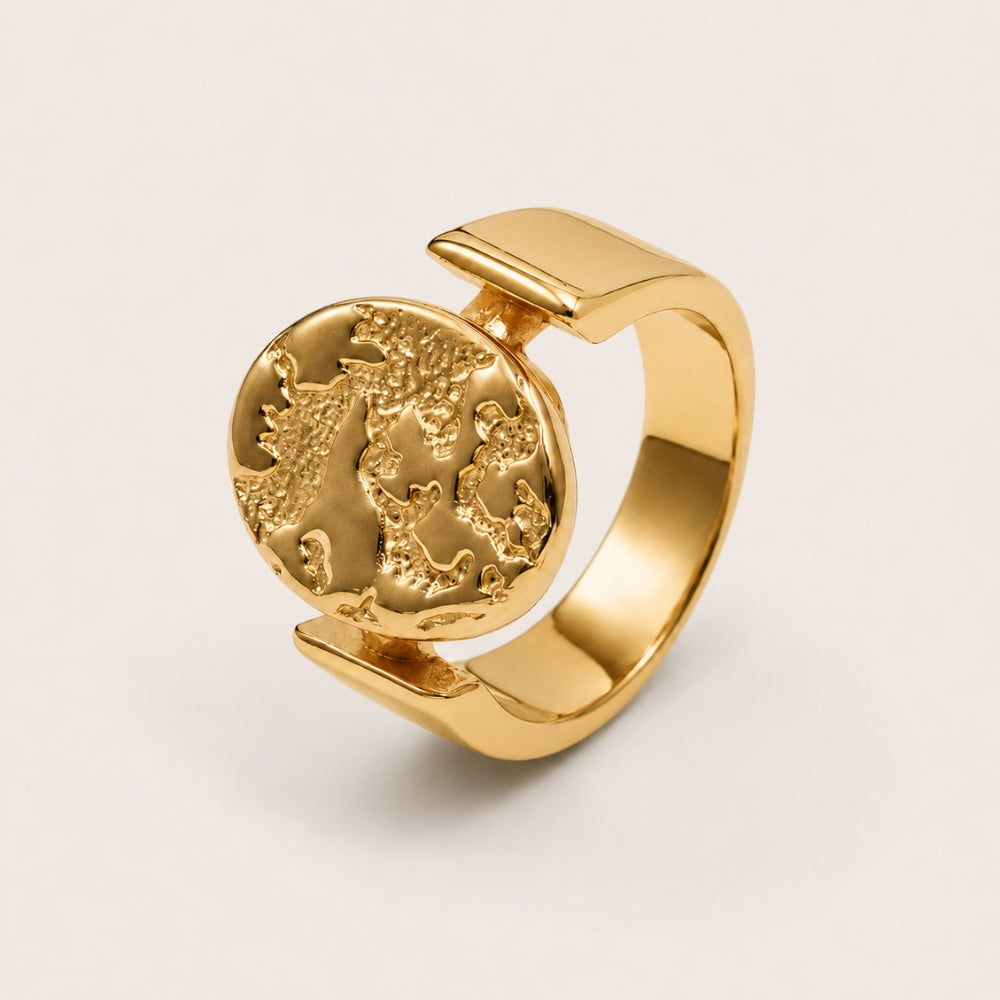 Avora Ring