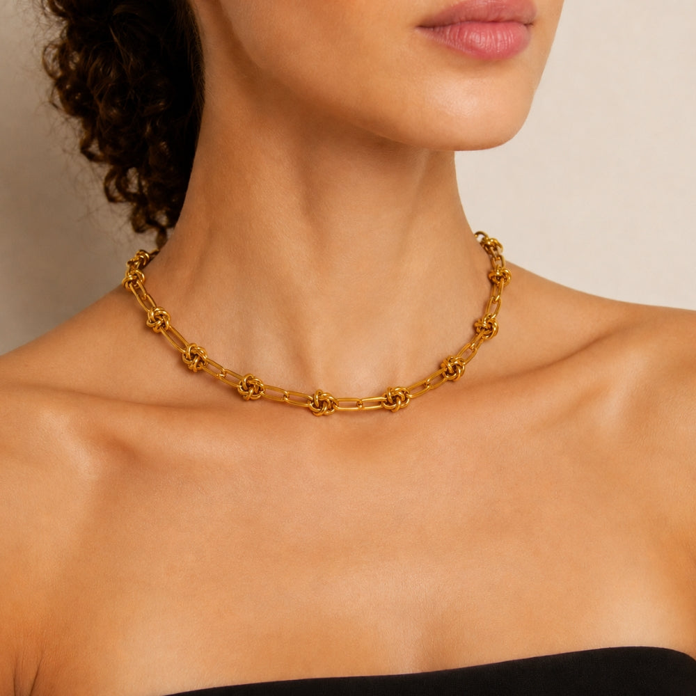 Orsen Necklace
