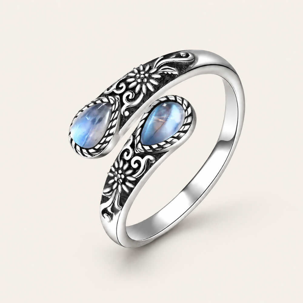 Selene Wrap Ring